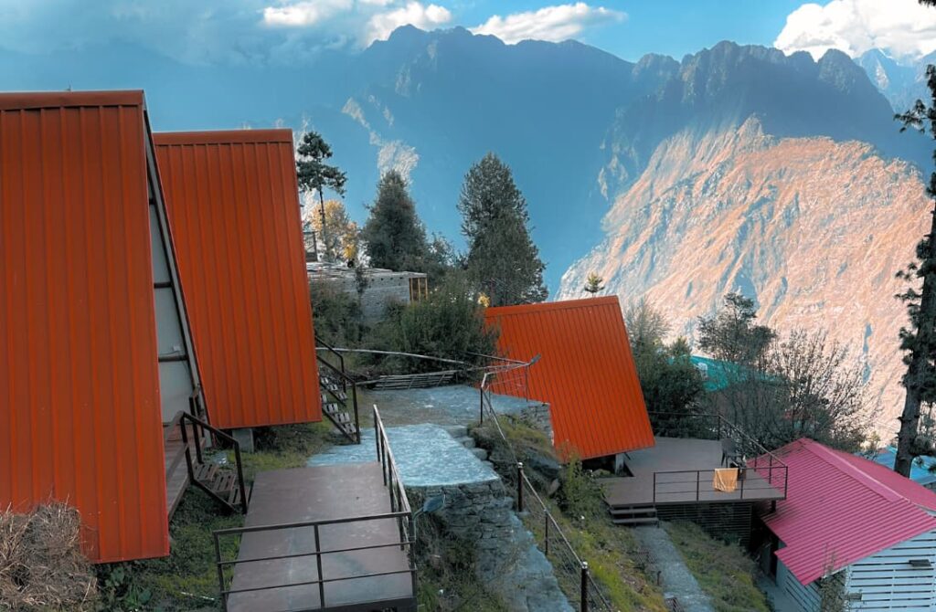 blackberry-cottages-auli, best hotel and resort in auli blackberry
