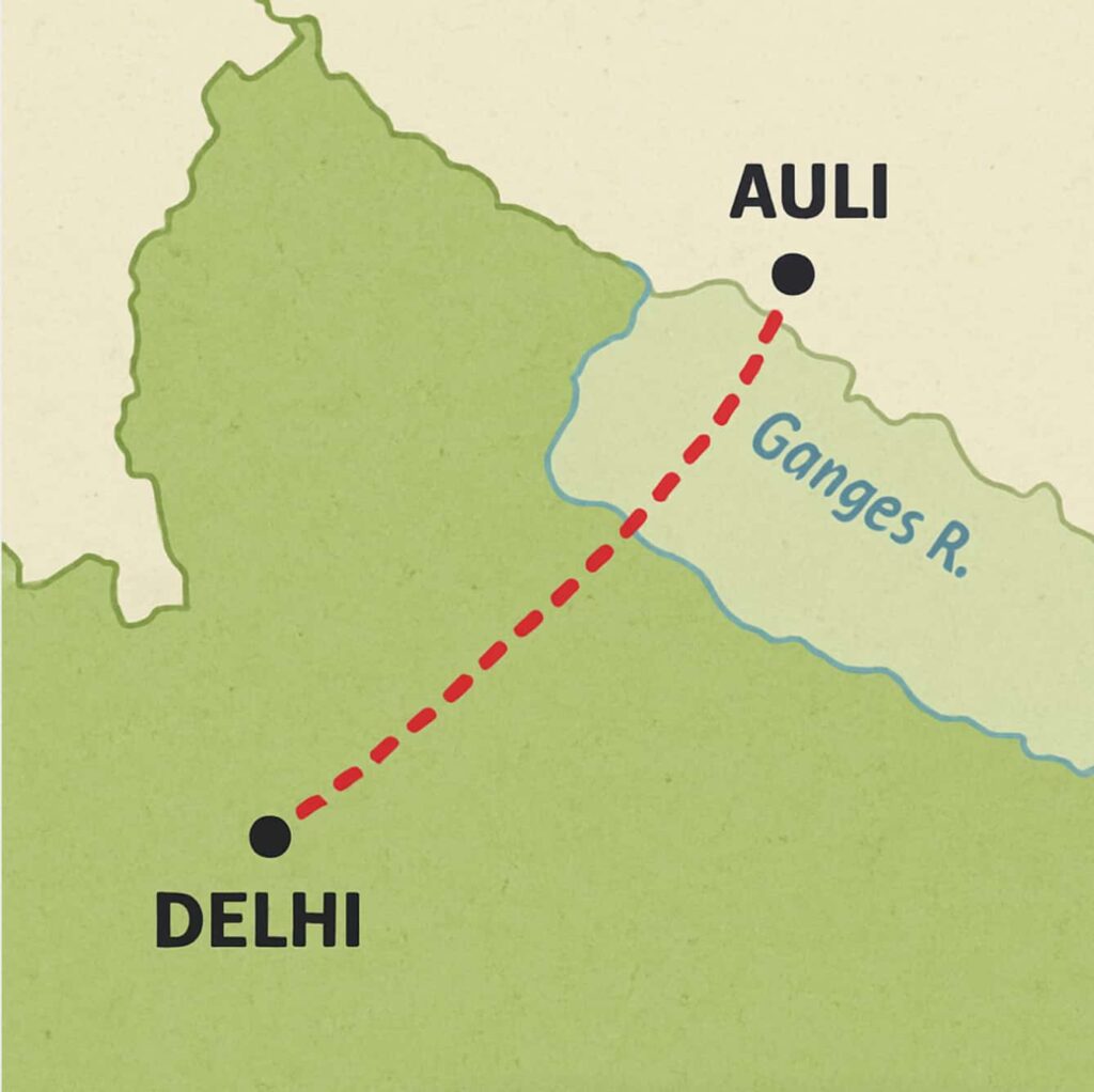 How to reach auli from delhi?