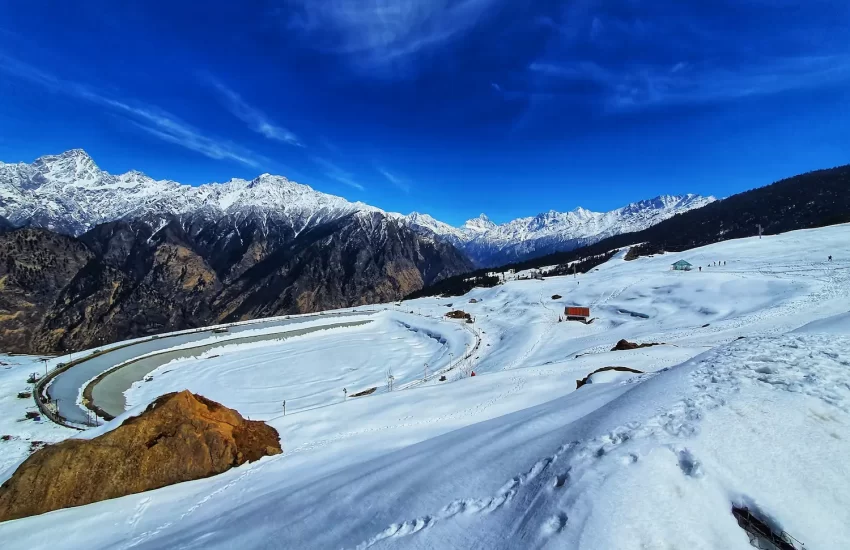 Auli Skiing Guide 2026