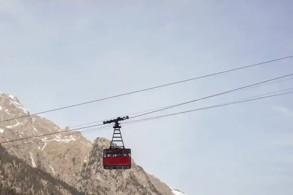 Auli Cable Car Complete Guide — Timings, Tickets, Views and Everything You Need to Know