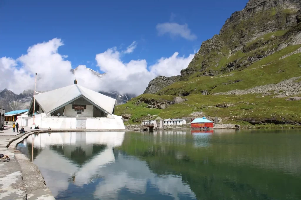 Hemkund Sahib Complete Guide — How to Get There, What to Expect and Why It Is Worth Every Step
